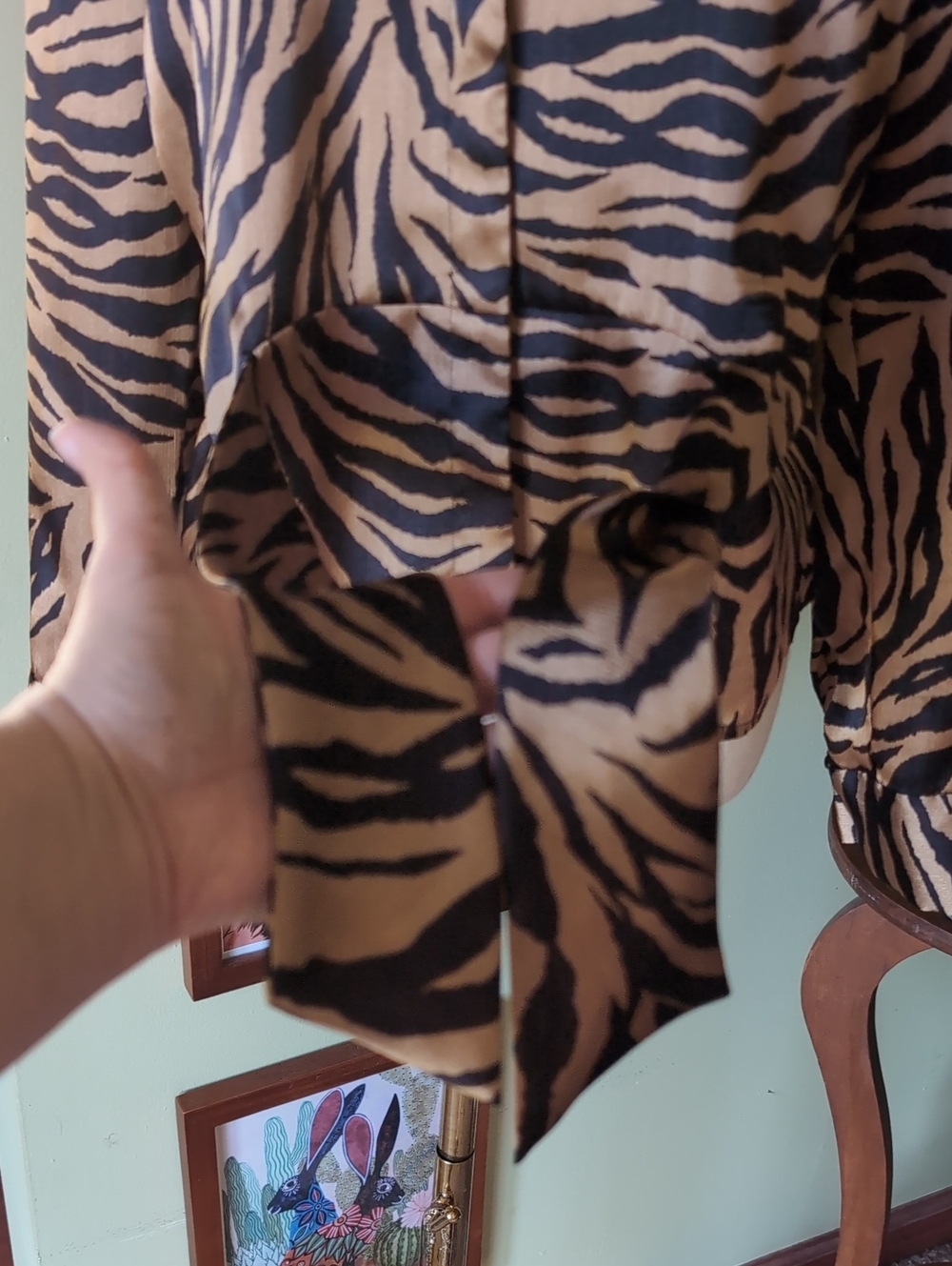 Jones New York Women's Size Small Animal Print Blouse - Picture 5 of 14